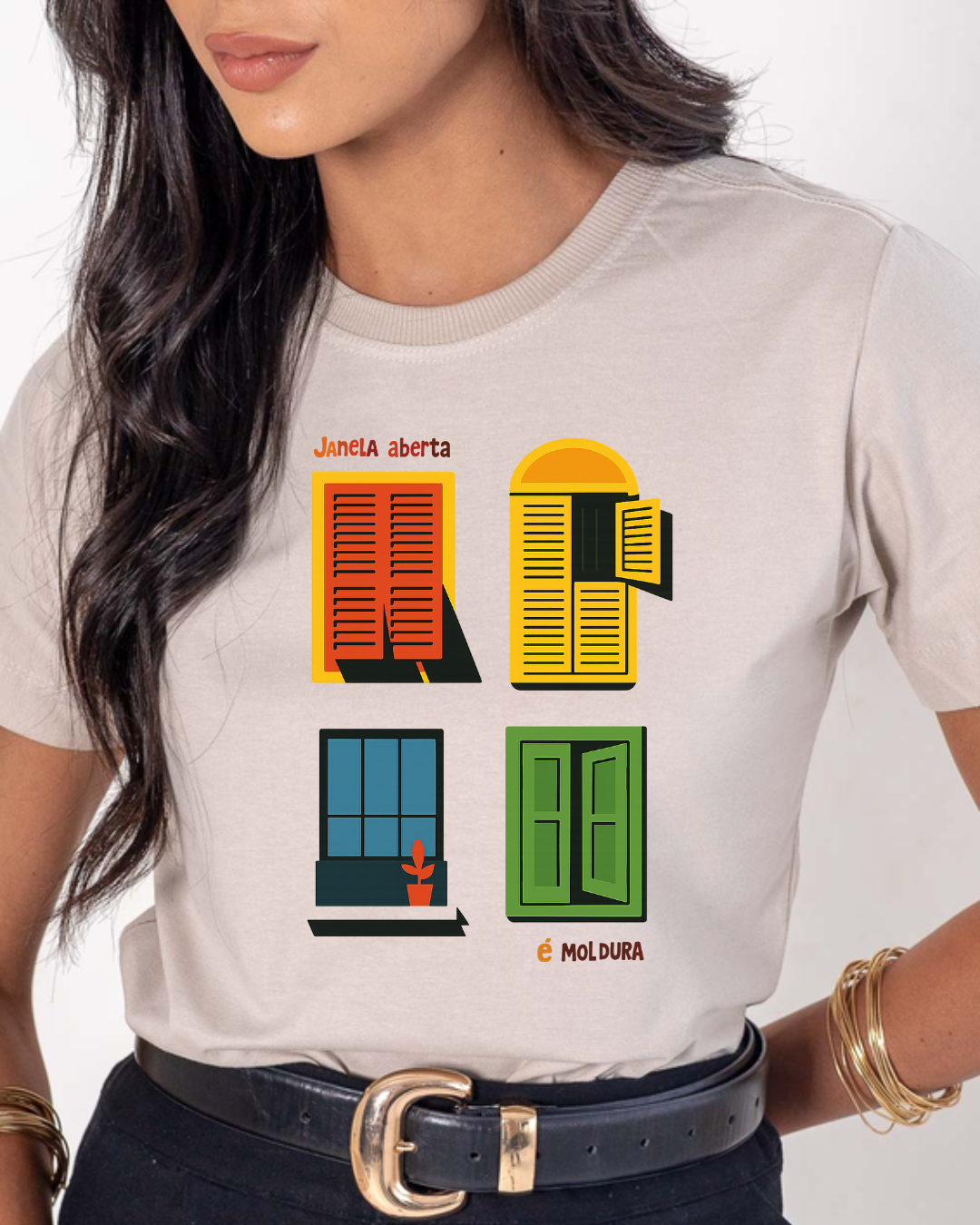 Camiseta Feminina - Janela Aberta É Moldura